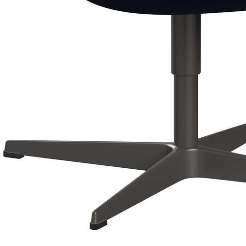 Sedia fritz Hansen Swan Lounge, calda grafite/fama blu scuro (66071)