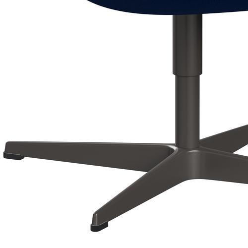 Sedia fritz Hansen Swan Lounge, calda grafite/Hallingdal blu/turchese chiaro