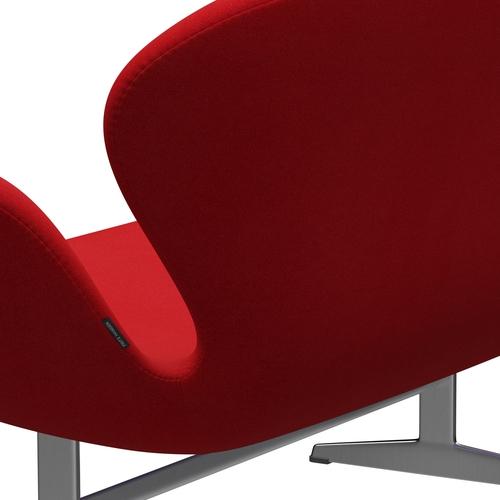 Fritz Hansen Swan -Sofa 2 -Sitzer, Satin gebürstet Aluminium/Tonus rot