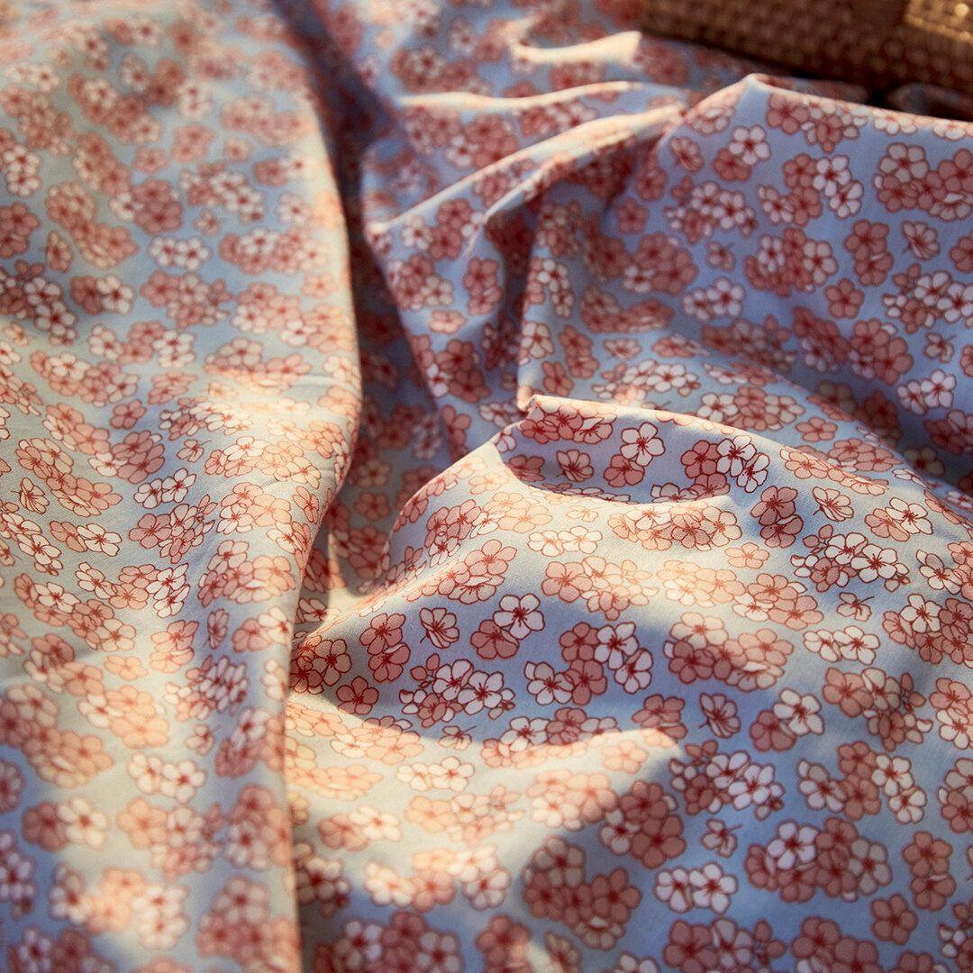 Juna behagelig seng lin 140x220 cm, lyseblå