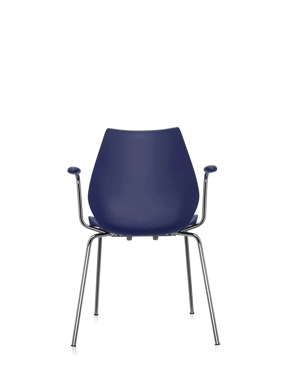 Kartell Maui -fauteuil, marineblauw