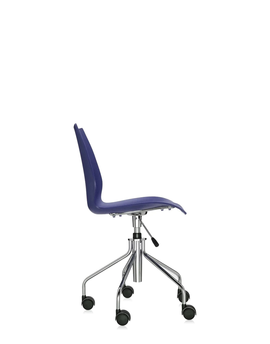 Sedia girevole kartell maui, blu navy