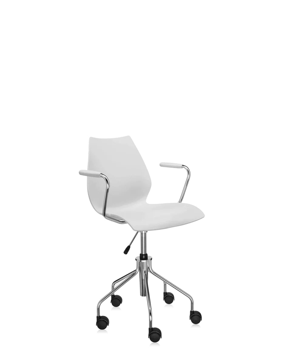 Fauteuil pivotant Kartell Maui, gris clair