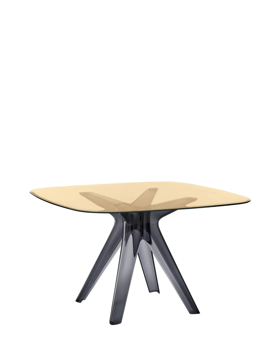 Kartell Sir Gio Table Square，烟气/青铜