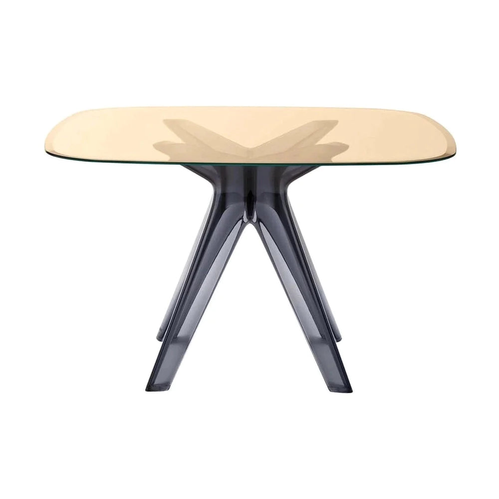 Kartell Sir Gio Table Square，烟气/青铜