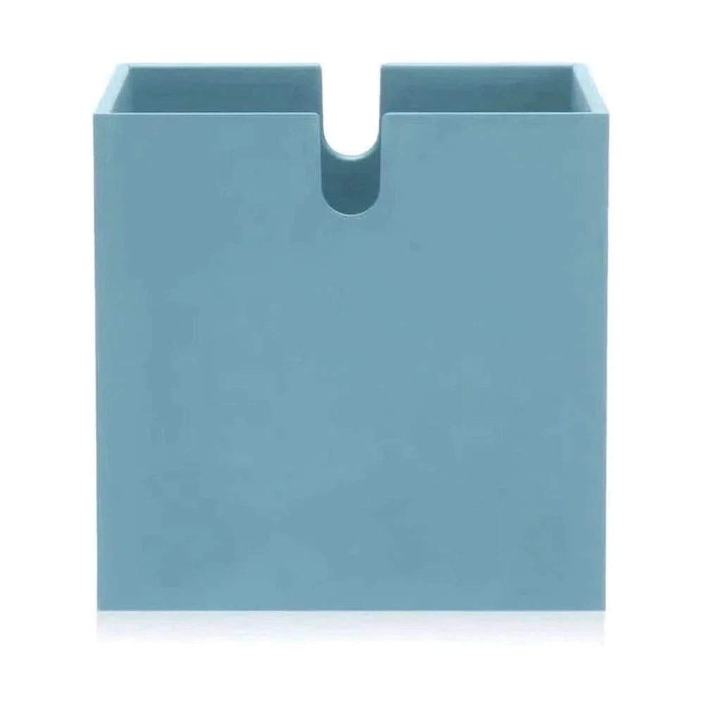 Kartell Polvara Cube用于书柜，浅蓝色