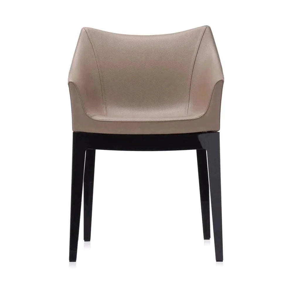 Kartell Madame Ecopelle lenestol, svart/taupe