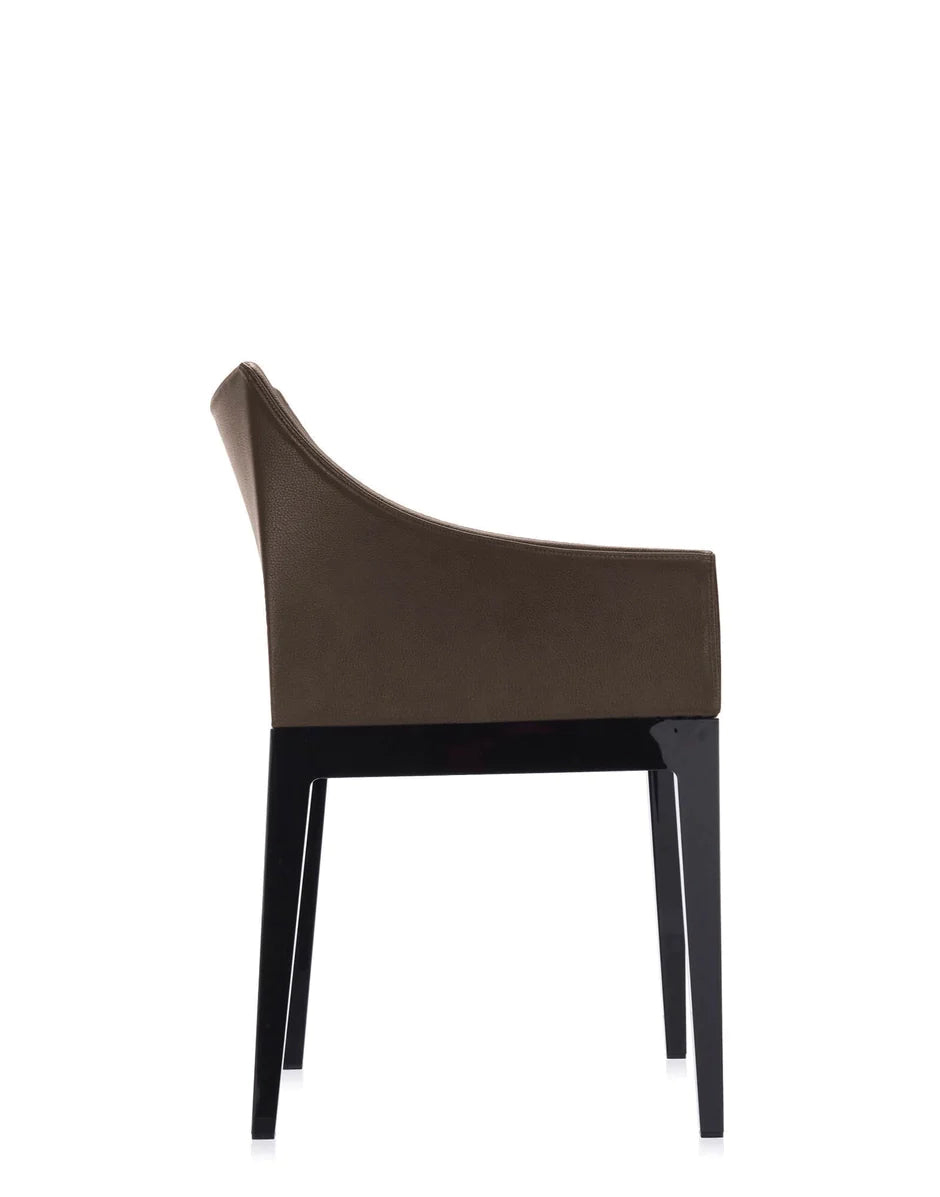 Fauteuil Kartell Madame Ecopelle, noir / rouge en brique