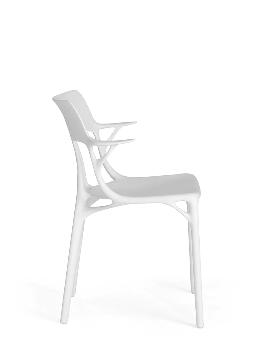 Kartell A.I.椅子，白色