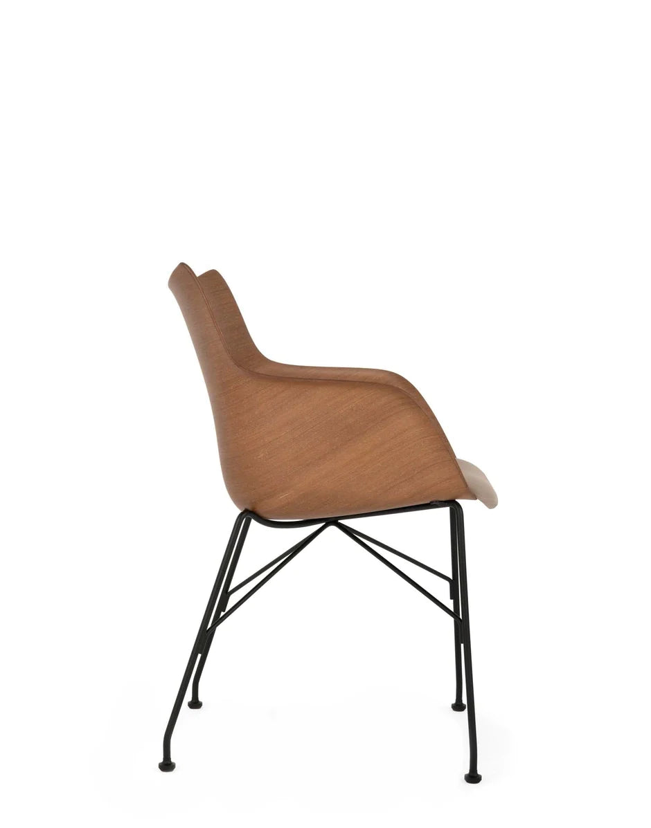 Kartell Q/hout fauteuil, donker hout/zwart/naakt