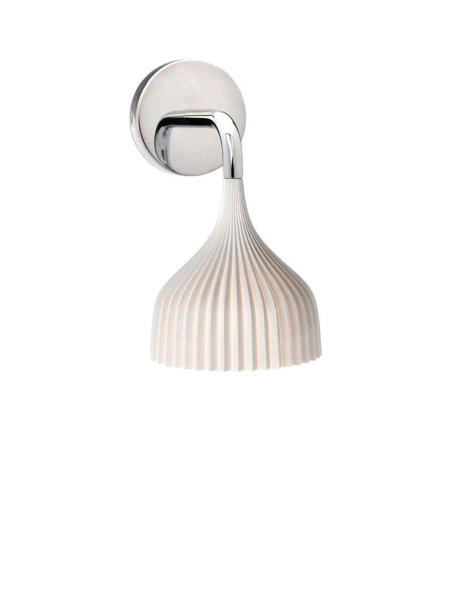 Kartell e 'muurlamp, wit