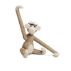 Kay Bojesen Monkey Small Oak/Maple con cappello da studente rosso