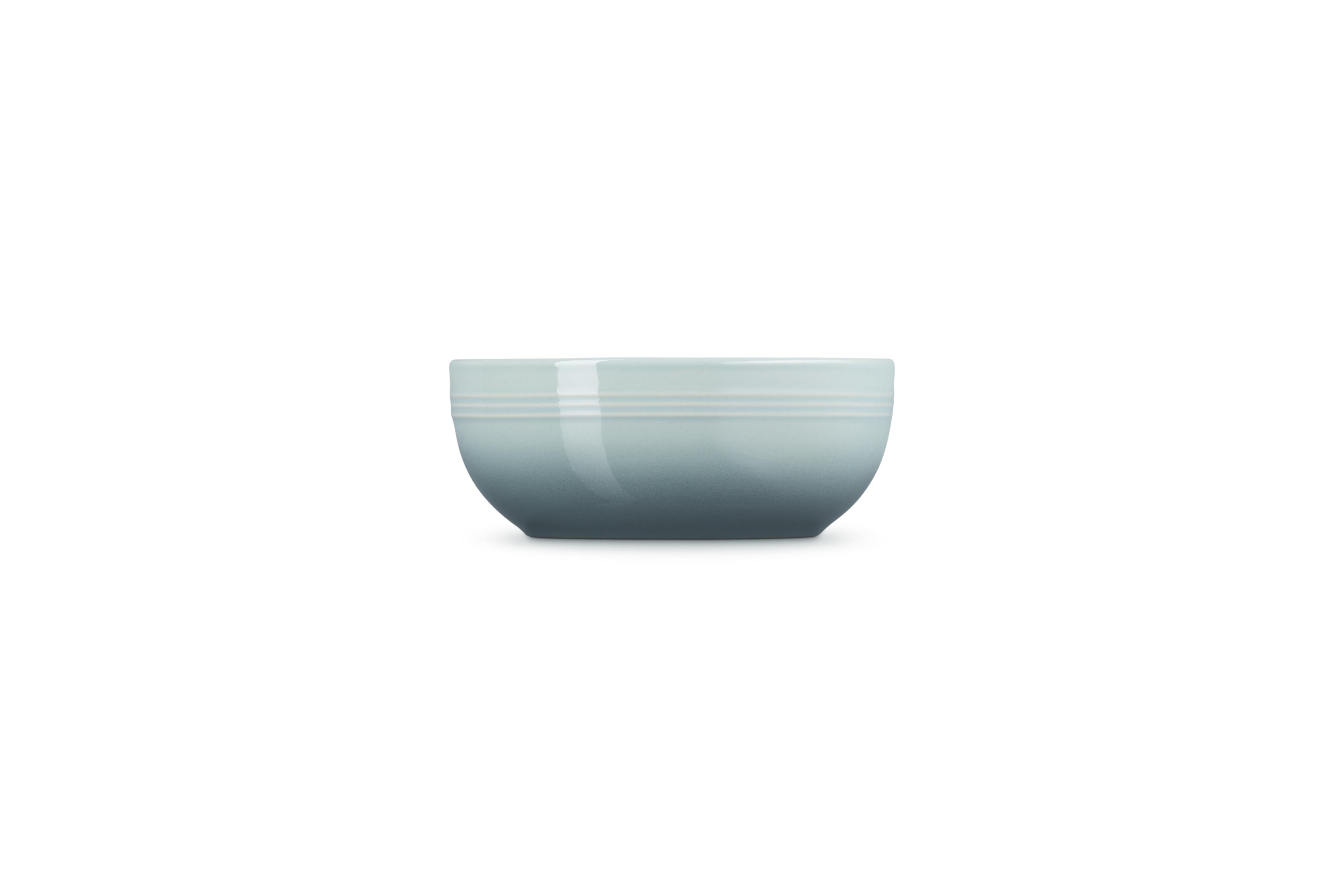 Le Creuset Coupe Cereal Bowl, sal marina