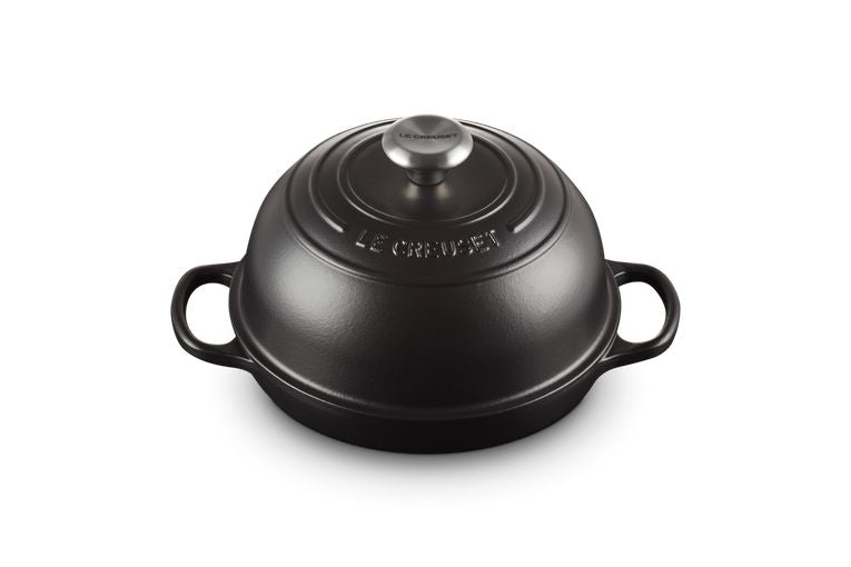 Le Creuset Signaturbrödstekskål 24 cm svart