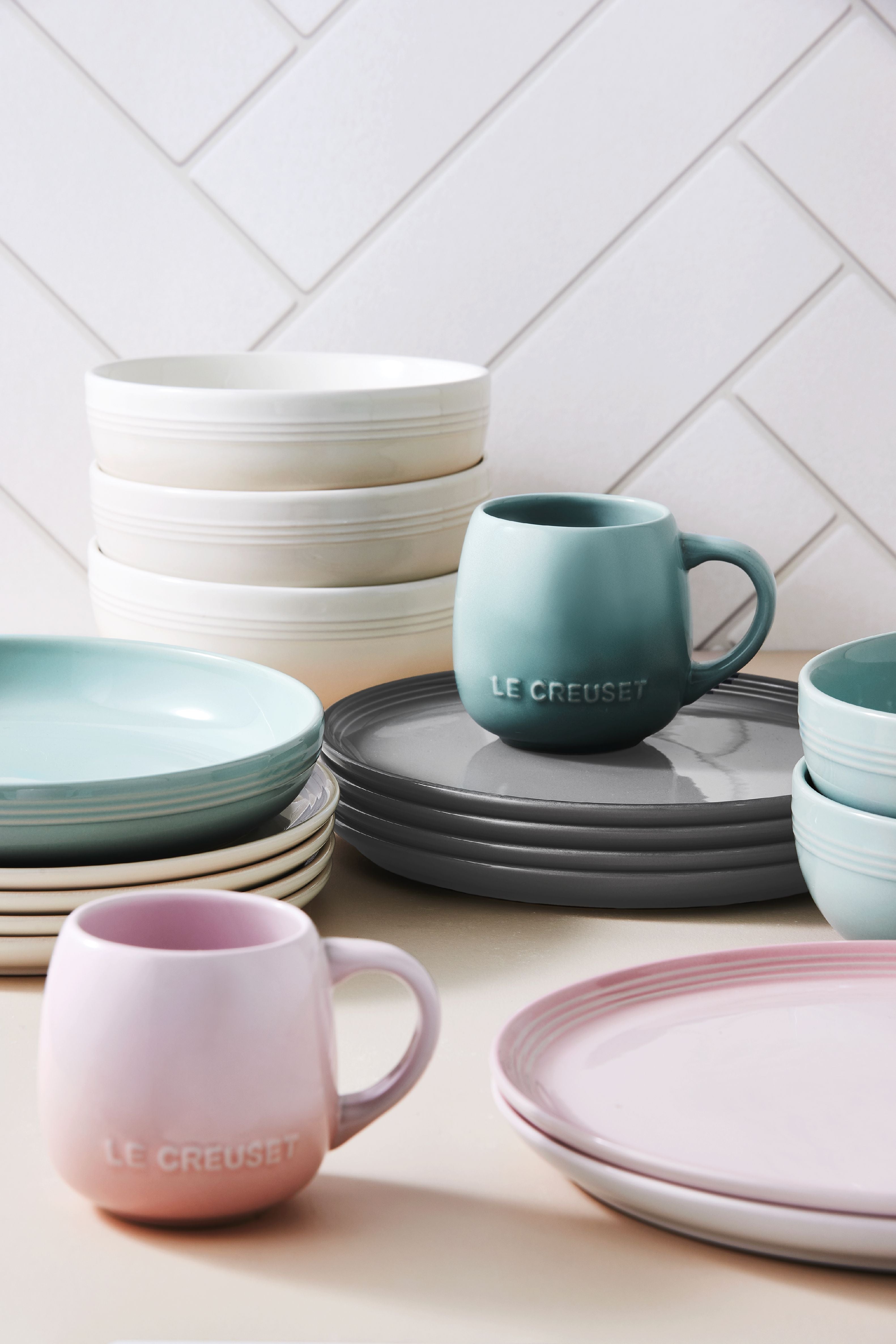 Le Creuset Coupe Dinner, Flint