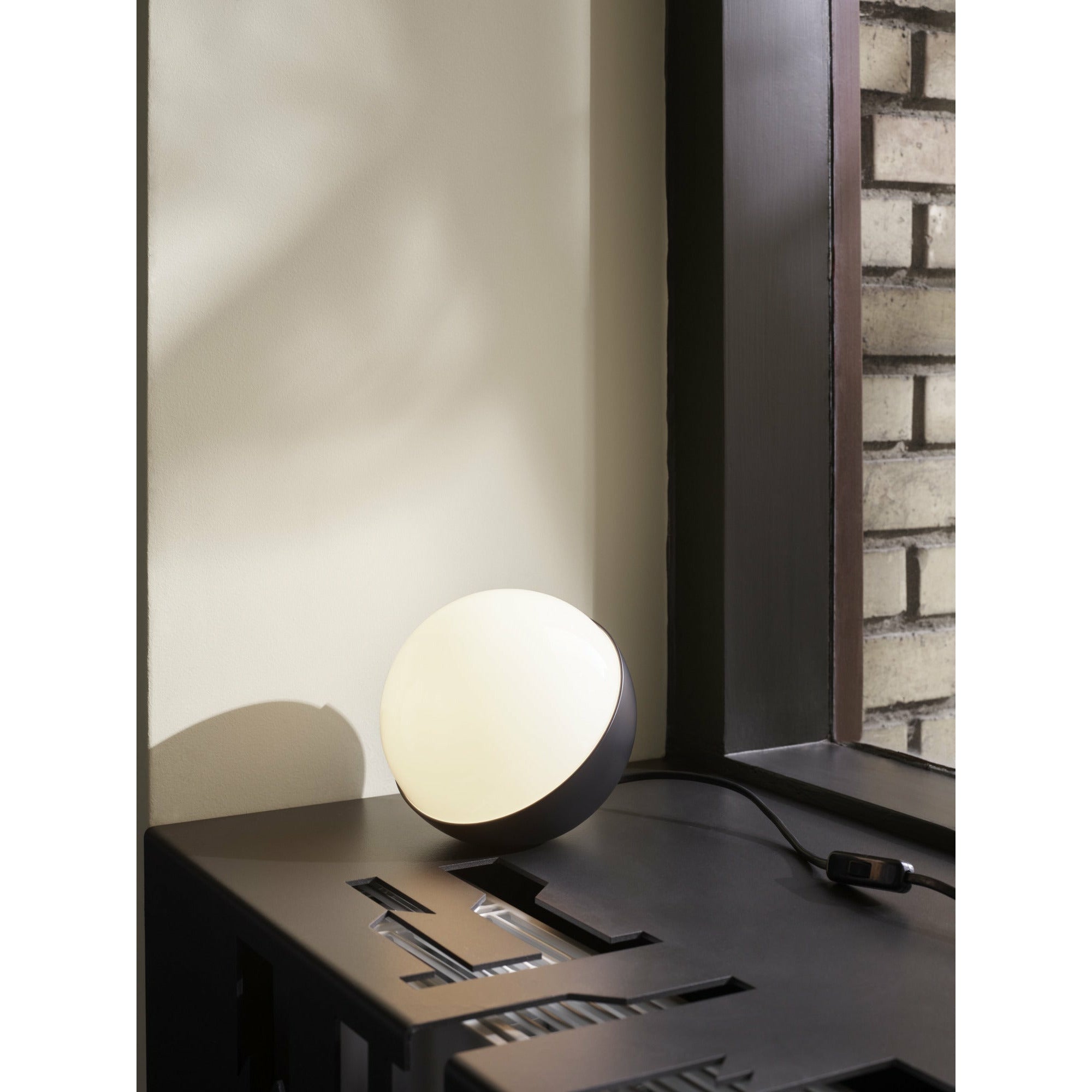 Louis Poulsen VL Studio 250 Tabell/golvlampa, svart