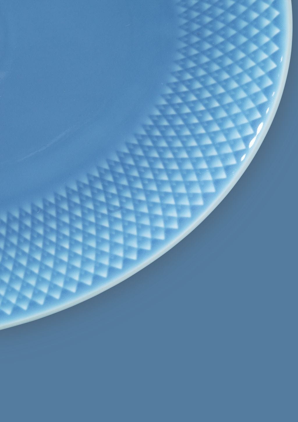 Lyngby Porcelæn Rhombe Color Oval serveringsplade 28,5x21,5, blå