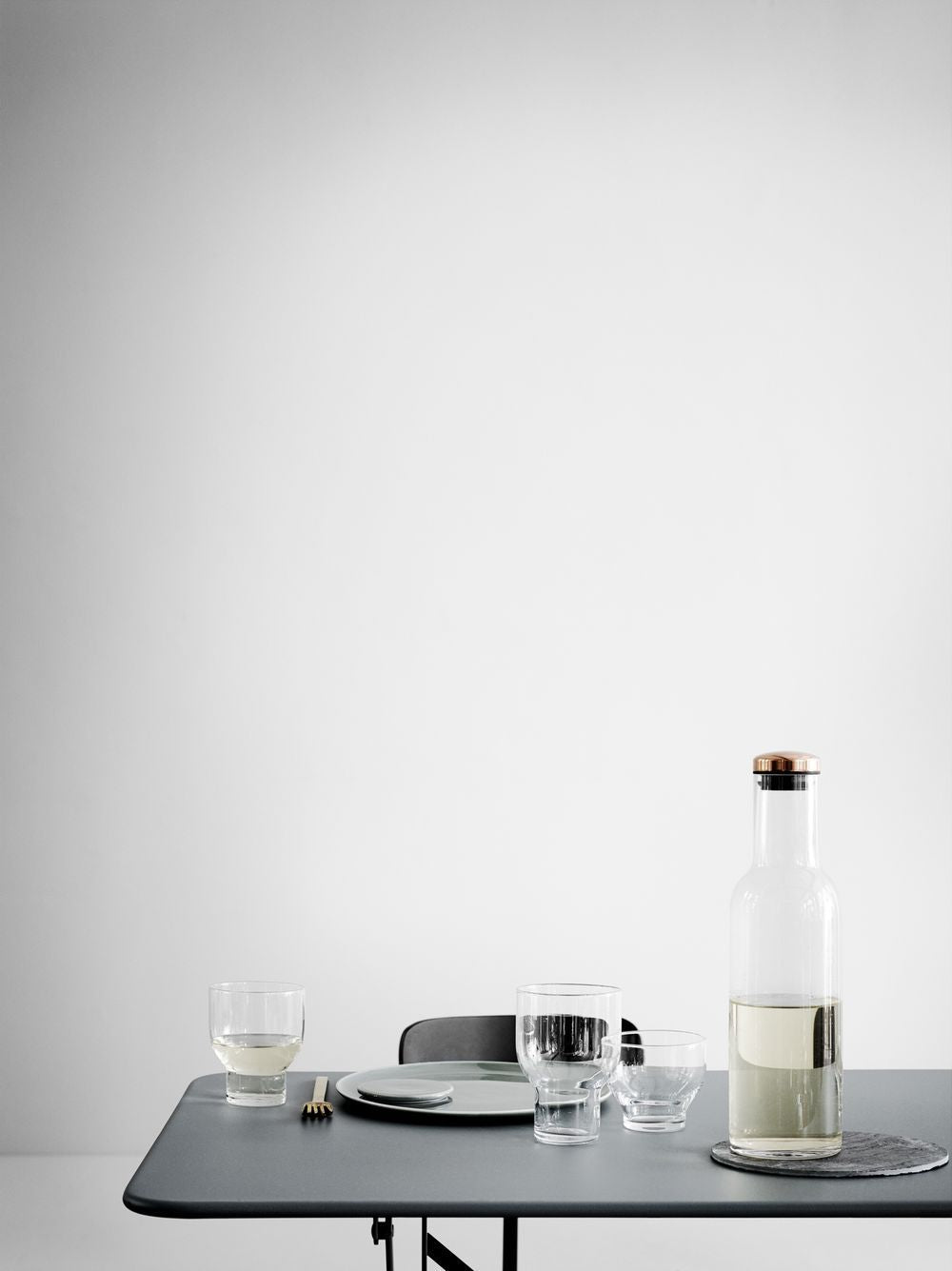 Audo Copenhagen Vin & vatten vattenglas mässing, rök