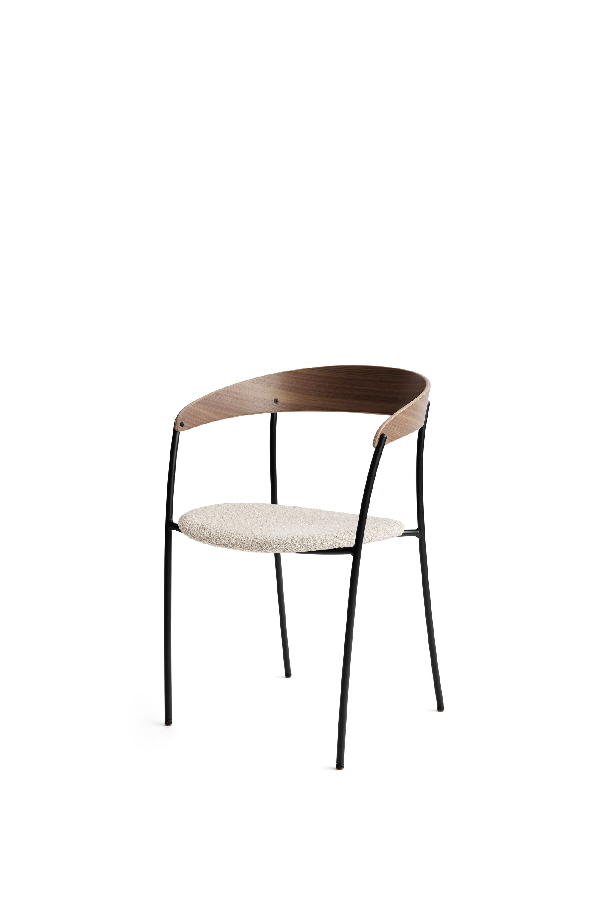 New Works Noyer en fauteuil manquant, Lana