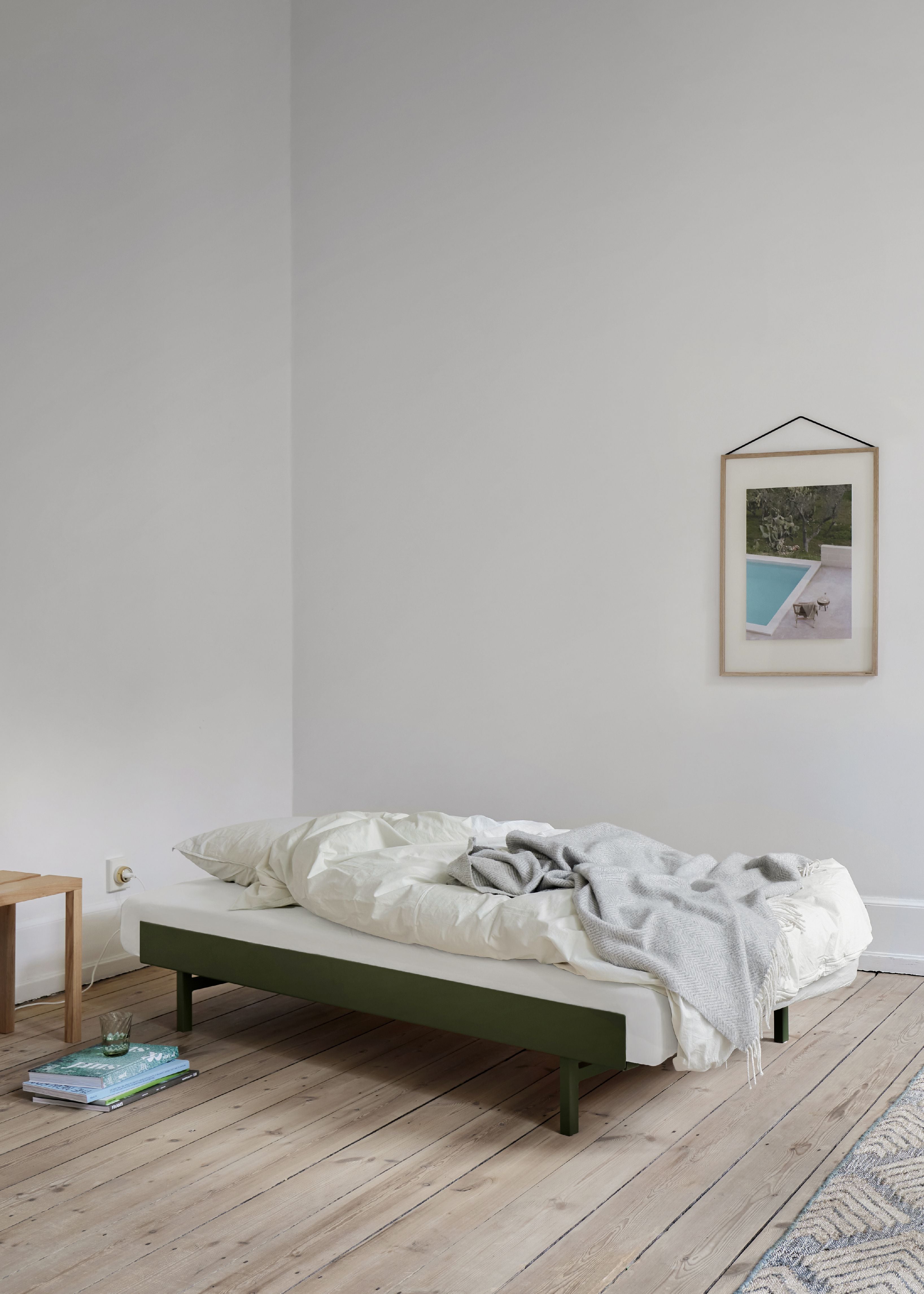 Moebe Seng med 1 sengen tabel 90 180 cm, fyrrenegrøn