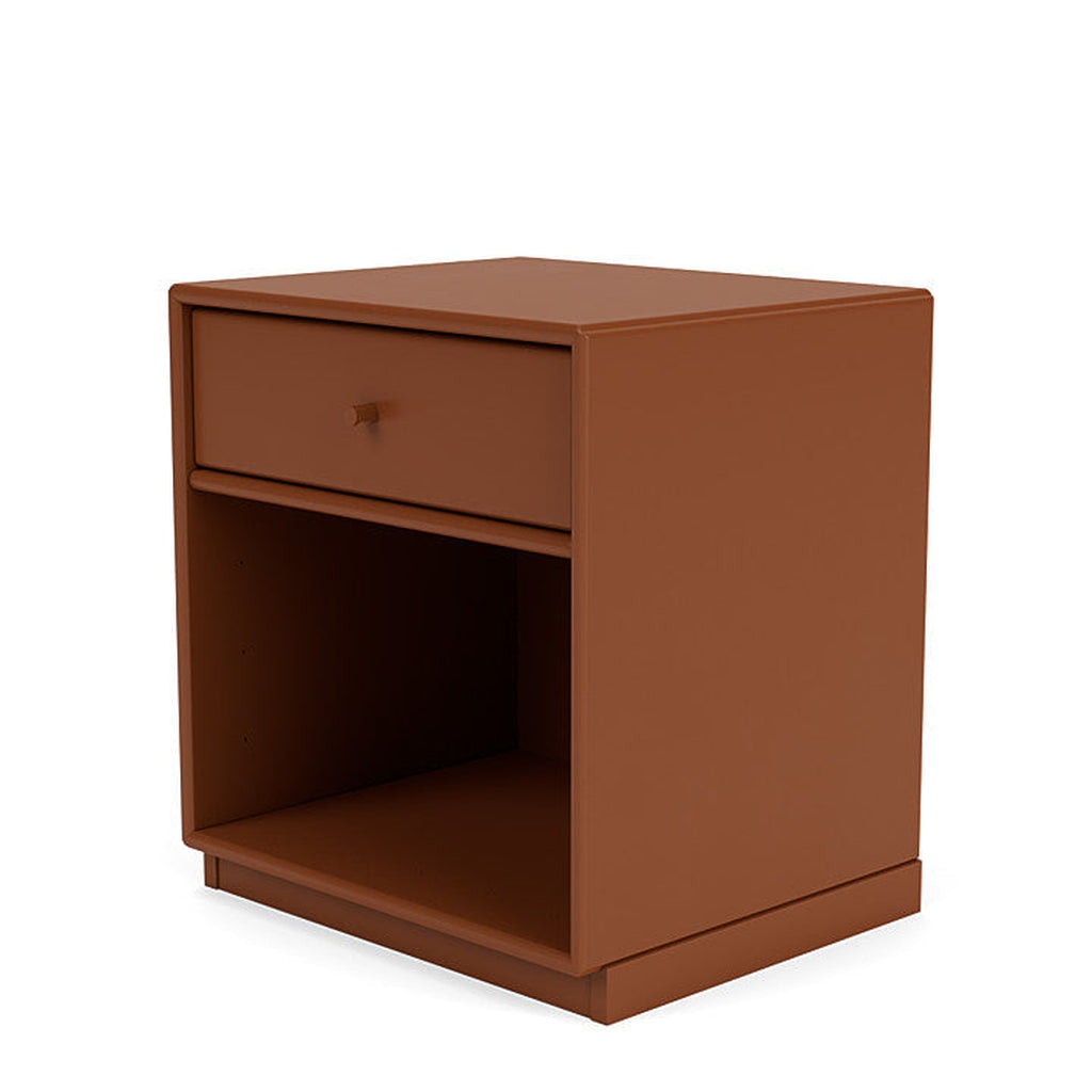 Montana Dream Nightstand med 3 cm sockel, hasselnötbrun