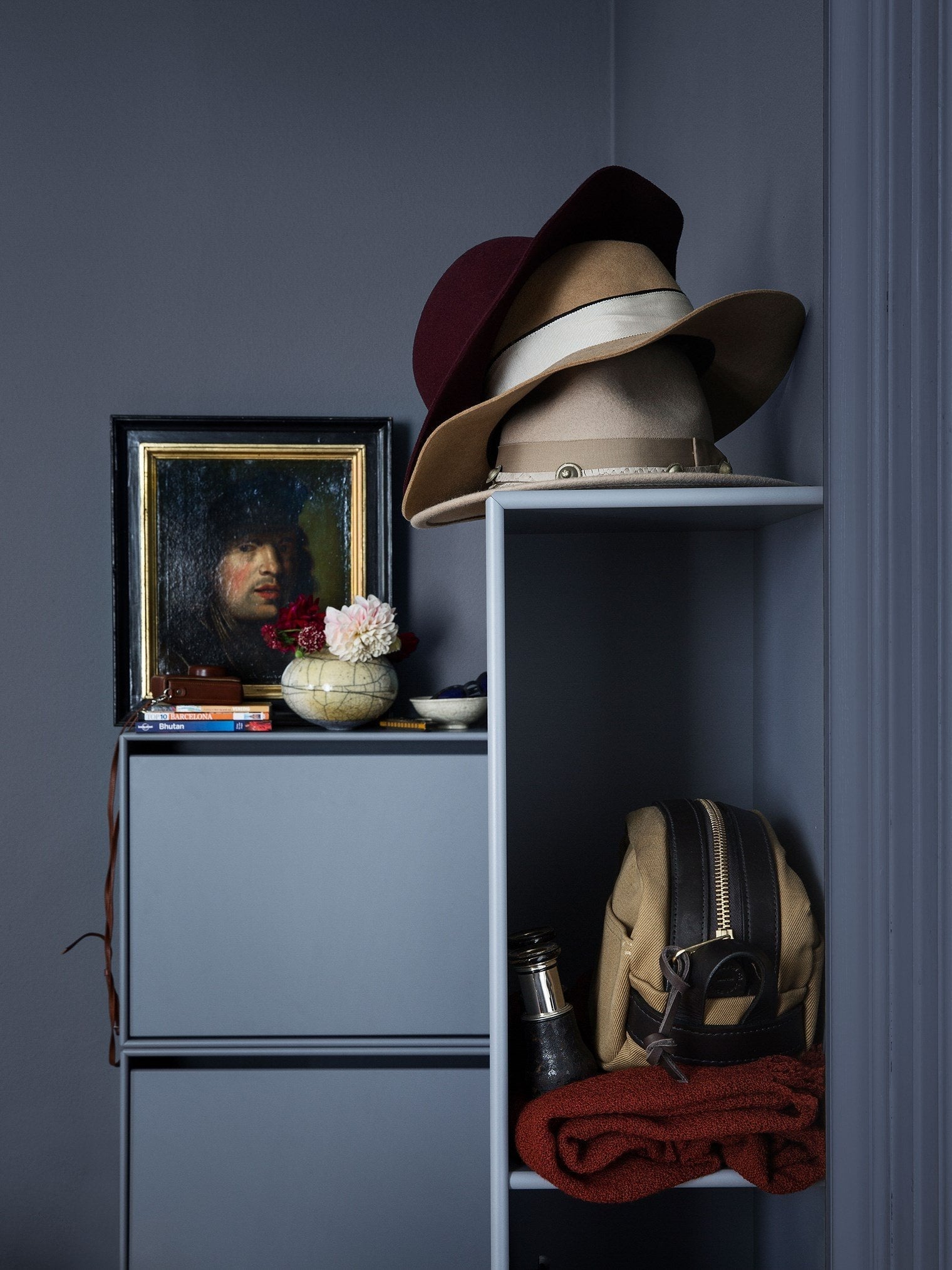 Armoire à chaussures de peau du Montana, bleu azur