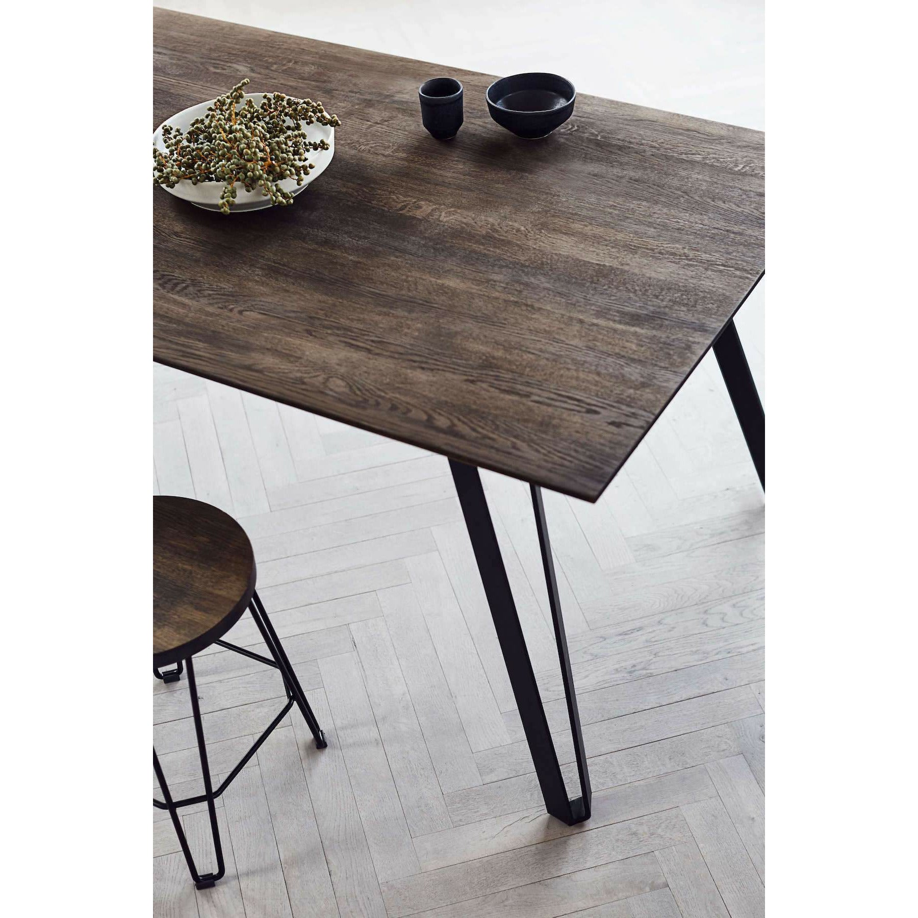 Muubs Space Dining Table Smoked Oak, 220 cm