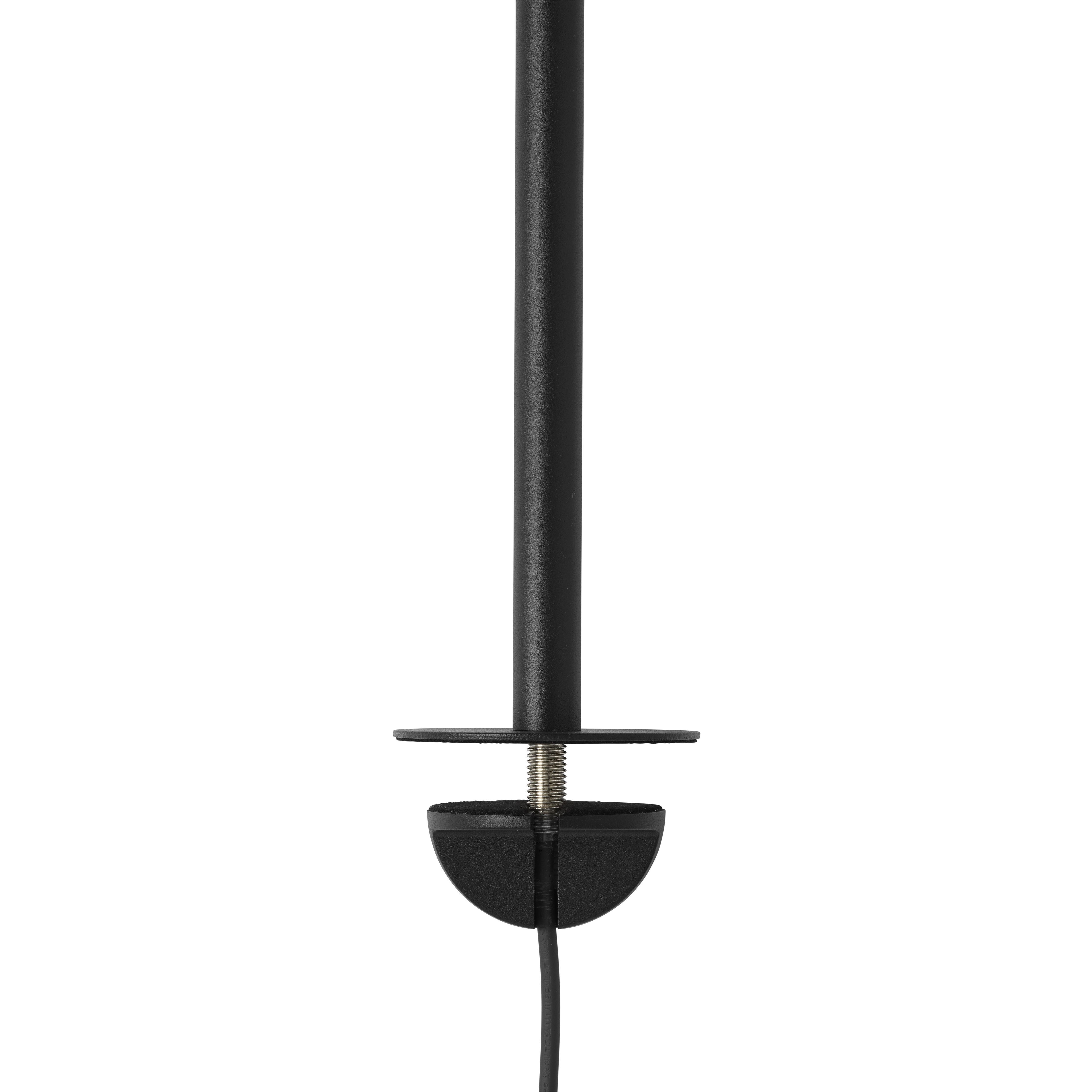 Muuto Lineair gemonteerde lamp 23x36 cm, zwart