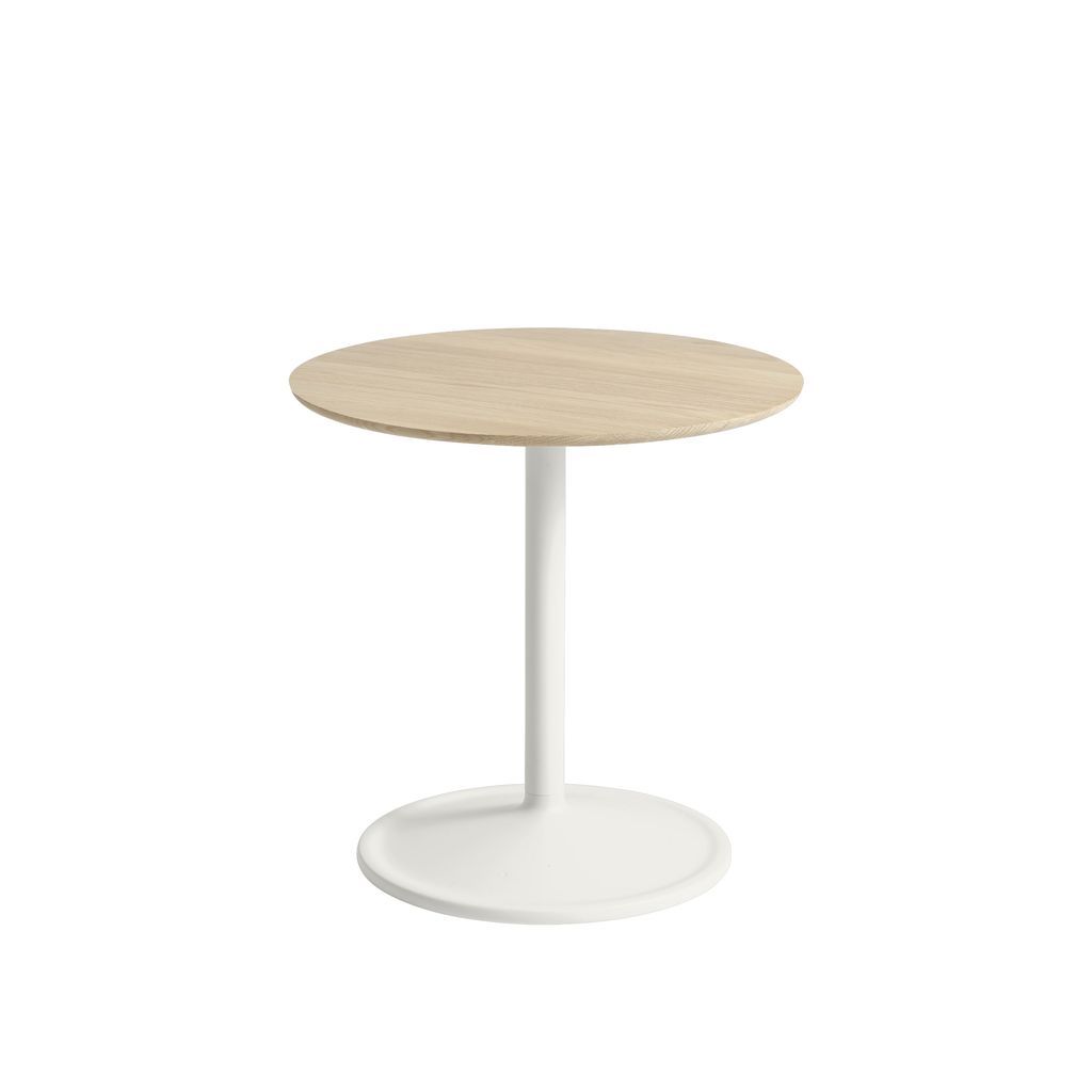 Muuto Soft Table Side Øx H 48x48 cm, roble sólido/apagado blanco