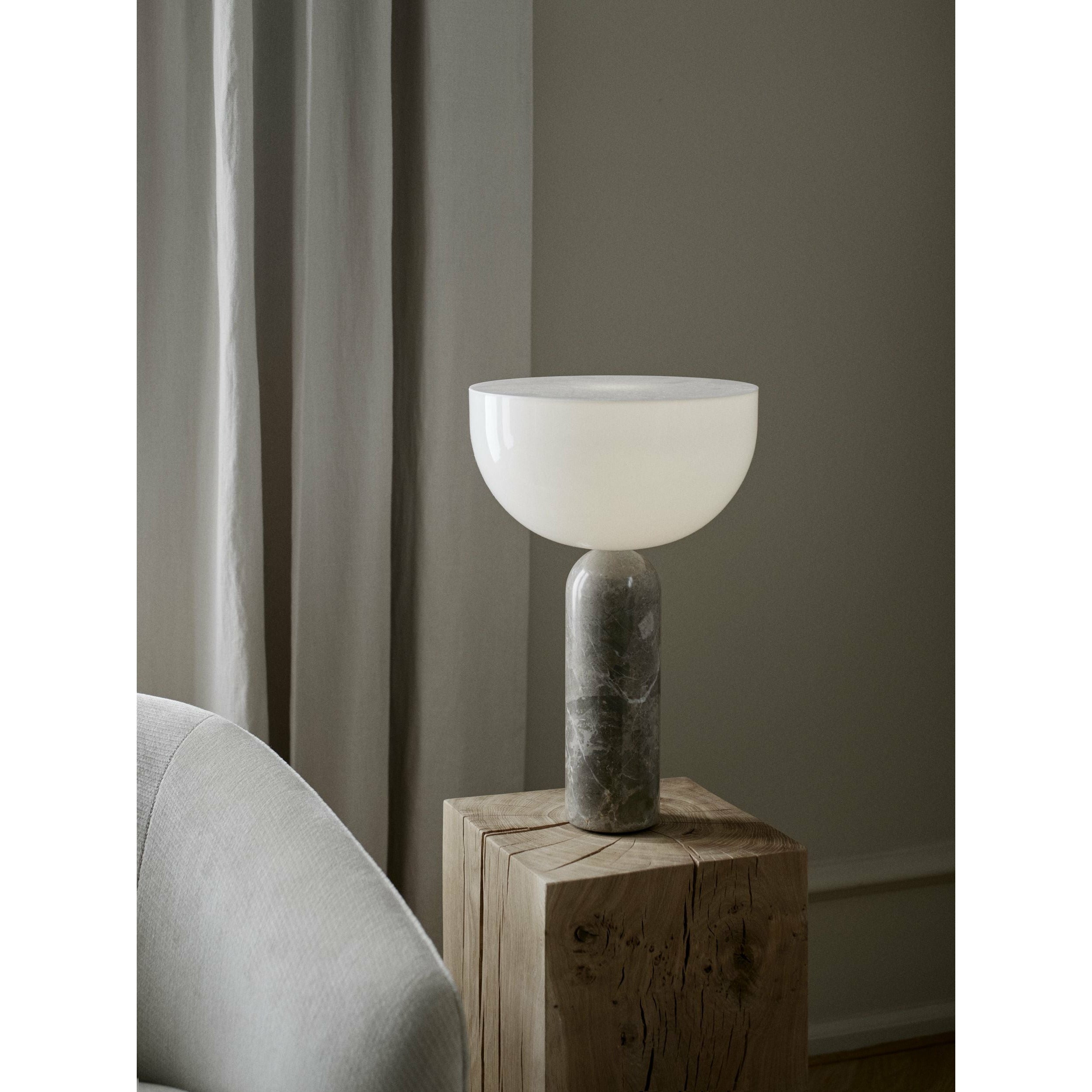 New Works Kizu Table Lamp Gris Du Marais Marble, stor