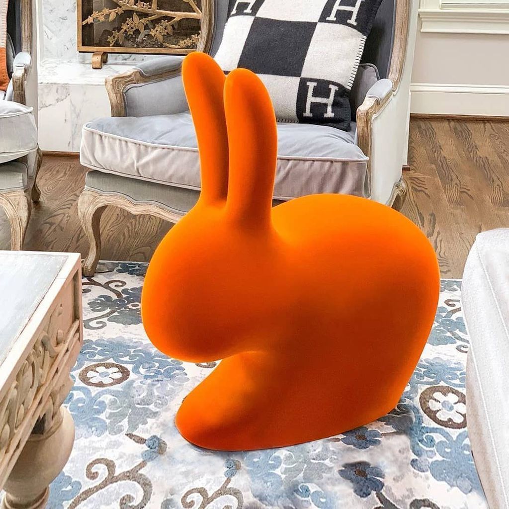Qeeboo Bunny Chair Samt-Finish, Dunkelgold