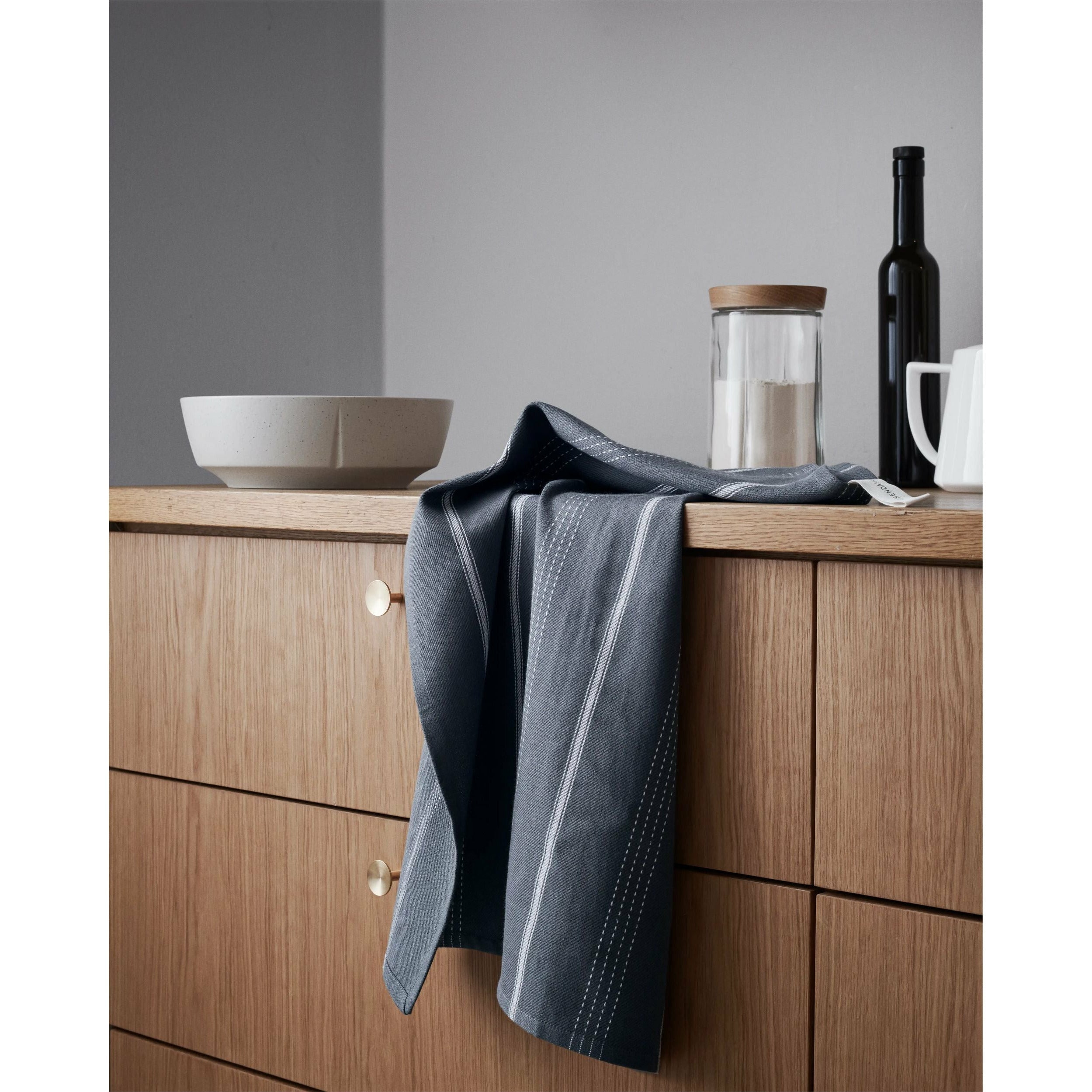 Rosendahl Alpha Tea Towel, Dark Grey