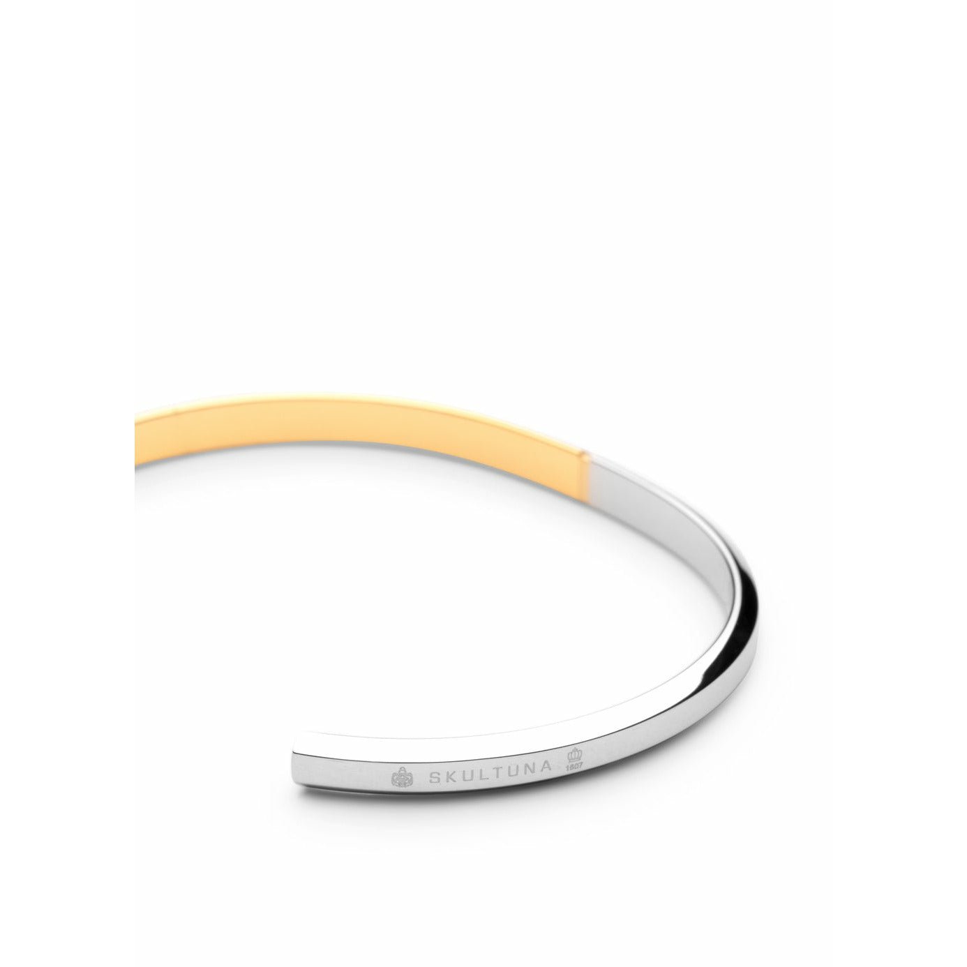 Skultuna Icon dunne armband gemiddeld gepolijst staal/goud vergulde, Ø16,5 cm
