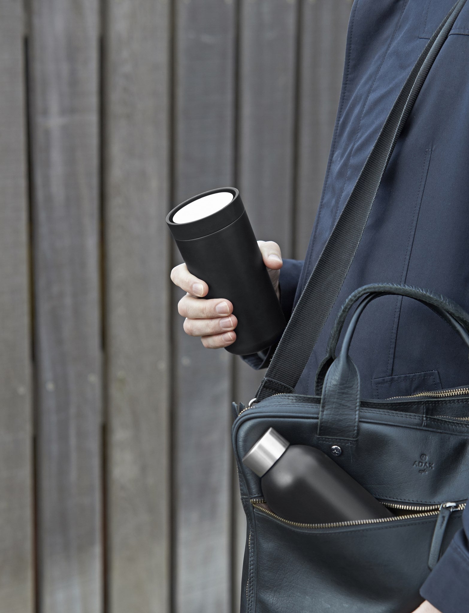 Stelton Håll cool termo -flaska 0,6 L, svart