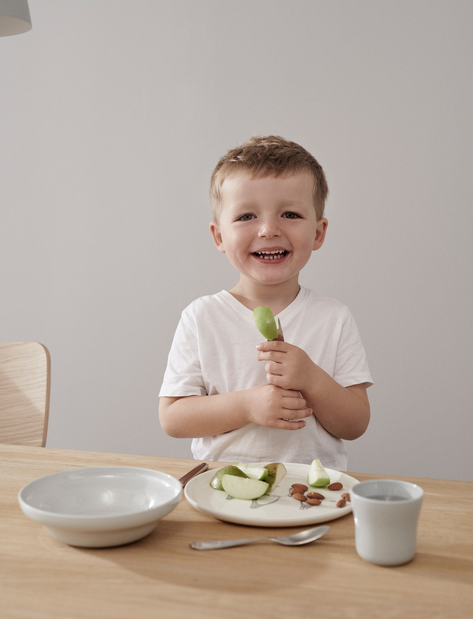 Stelton Pingo儿童餐具与Pingo，灰色